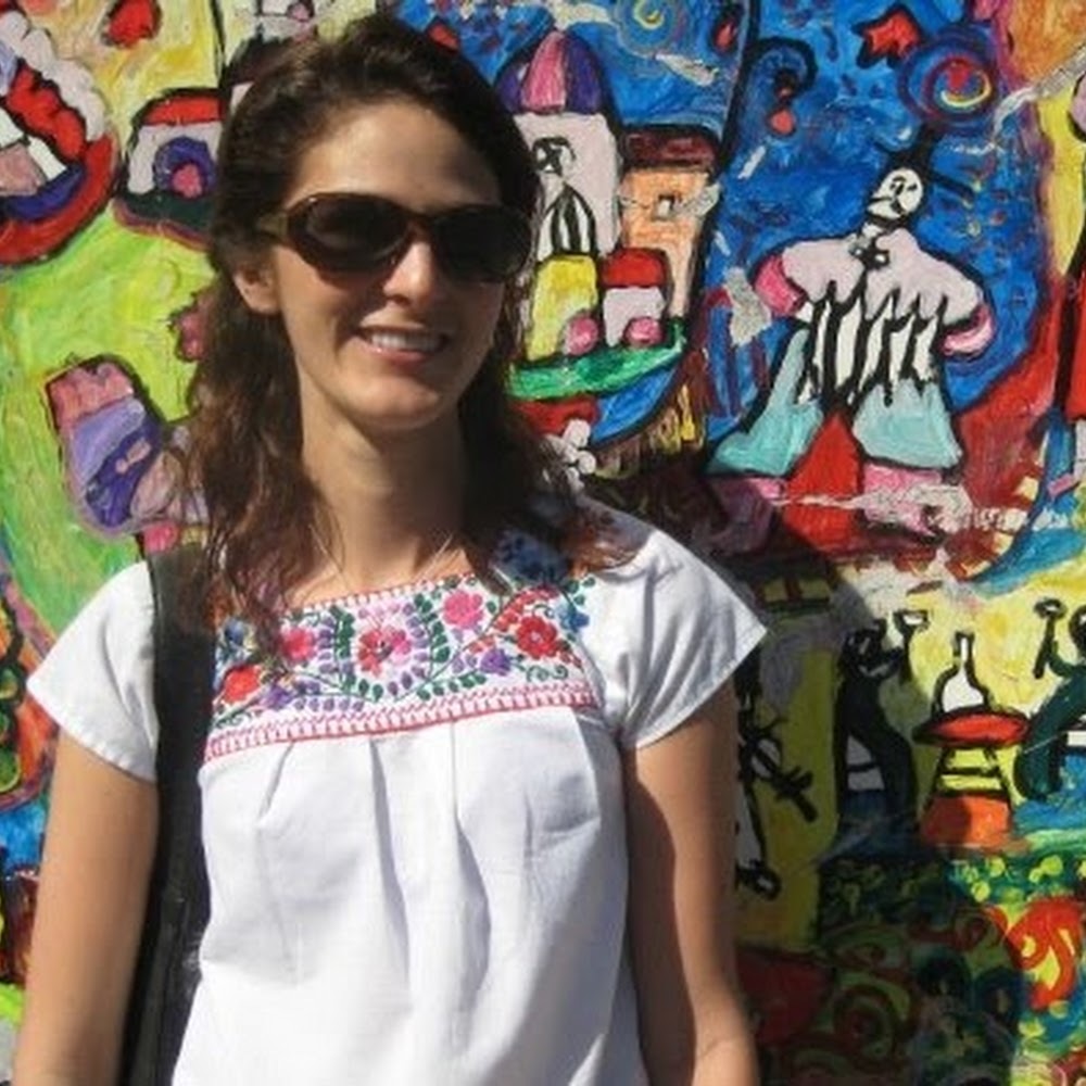 Meet your Posher, Laura